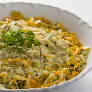 Brandade de bacalhau com vinagrete de maçã verde e abóbora